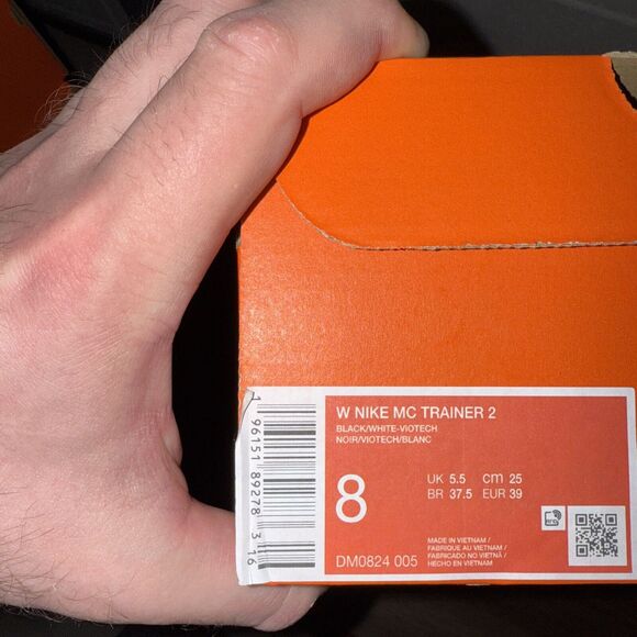 WOMEN'S NIKE MC TRAINER 2 BLACK/WHITE-VIOTECH DM0824-005 SIZE: 8 - Picture 6 of 6